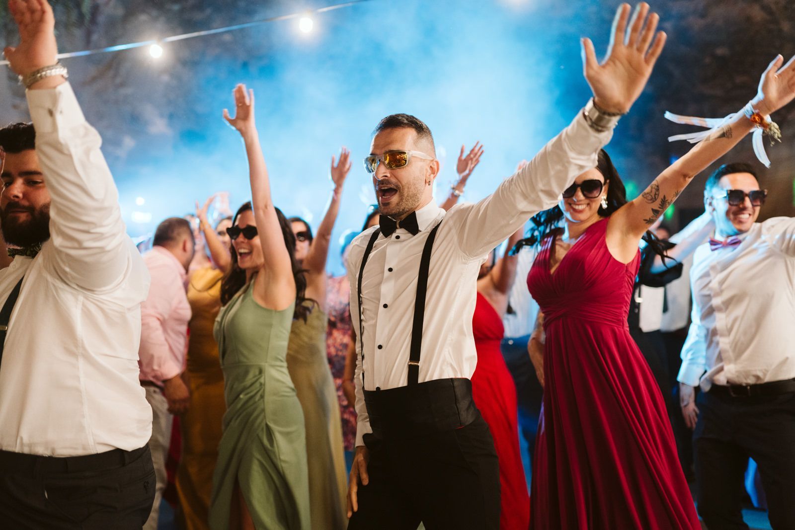 Invitados bailando en la Hacienda de Anzo en una boda